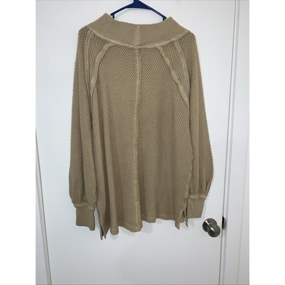 We The Free People Womens Top Size XS Oversized Mock Neck She's a Keeper - Picture 6 of 9